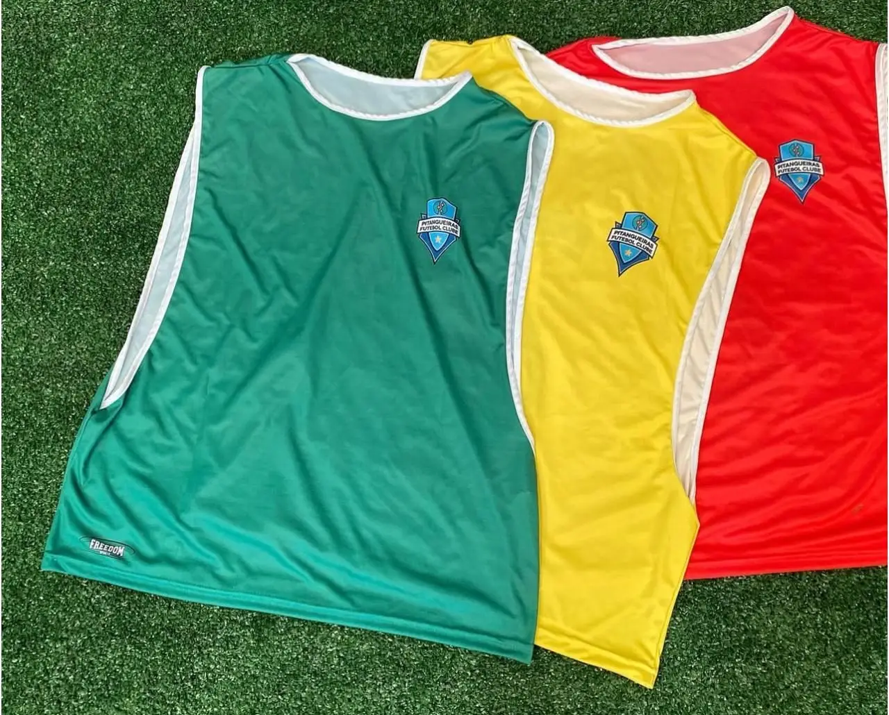 Uniforme de futebol personalizado 1